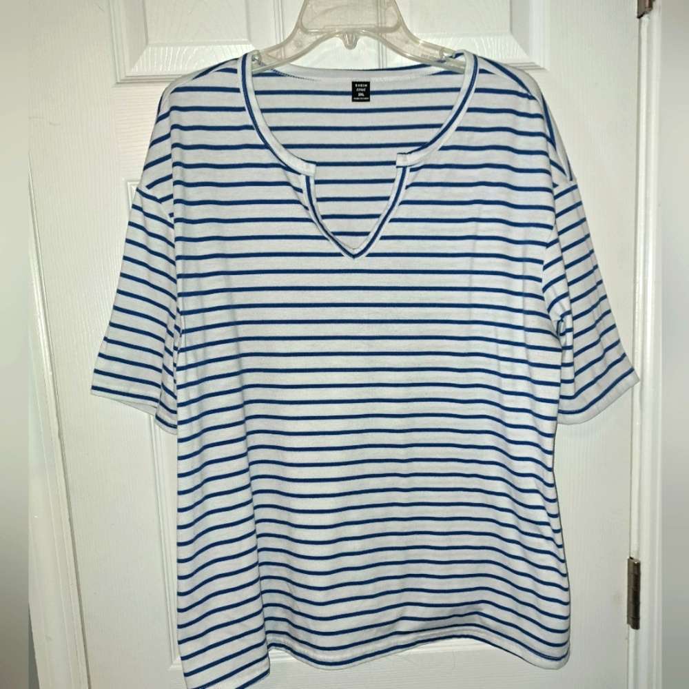Women's Top